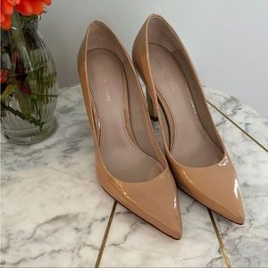 Nude Stuart Weitzman pump heels